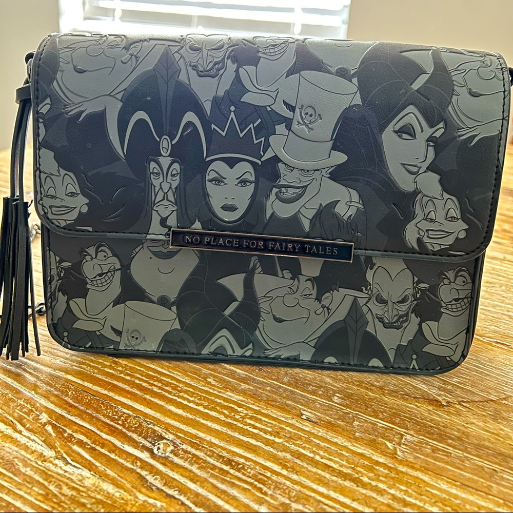Loungefly Disney Black Faux Leather Villains bag, great condition